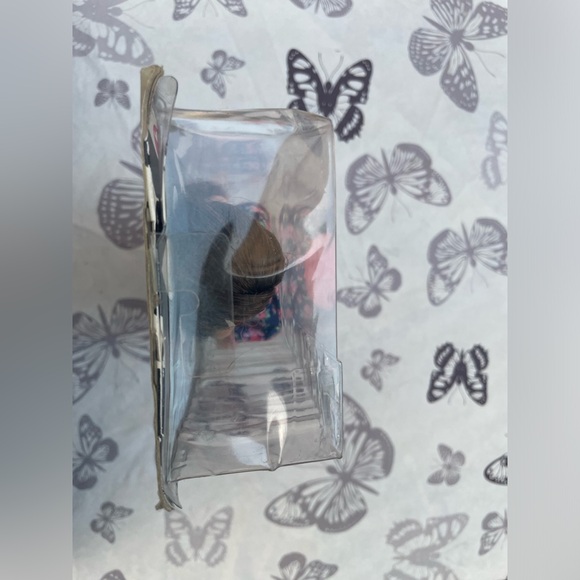 Barbie Fashionistas 26 Spring into Style Curvy DMF28 - Picture 7 of 12